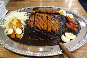 神保町ペロリ旅！ゴーゴーカレー神保町の世界王者級カレーに挑戦